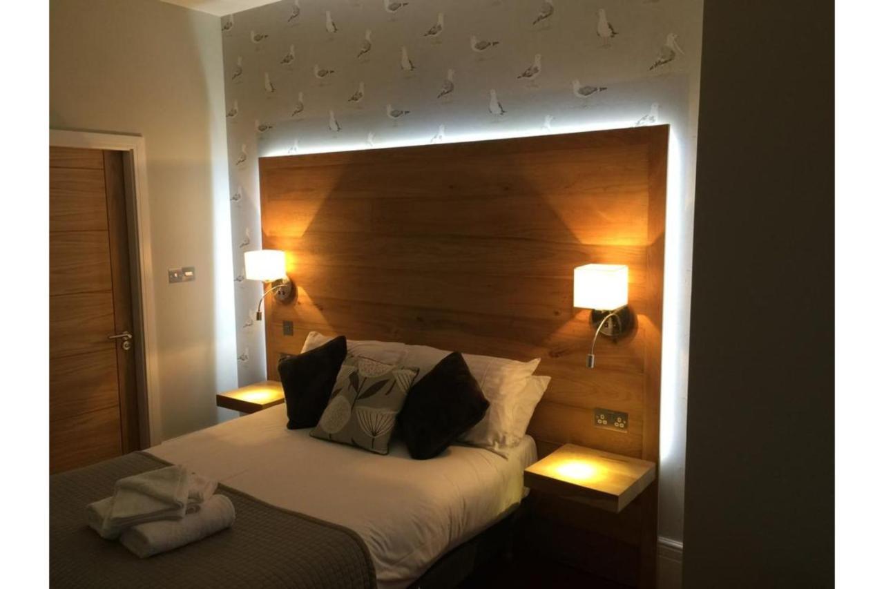 โอโย ฮาร์โมนี อพาร์ตเมนต์ Hotel เวสตัน-ซูเปอร์-แมร์ ภายนอก รูปภาพ